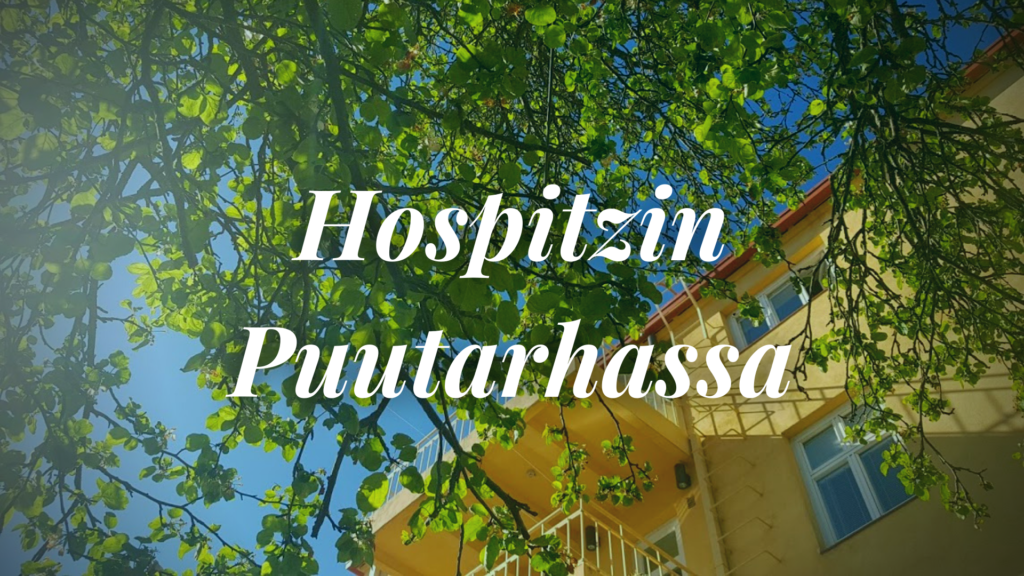 Hospitzin puutarhassa – musiikkia alla omenapuun